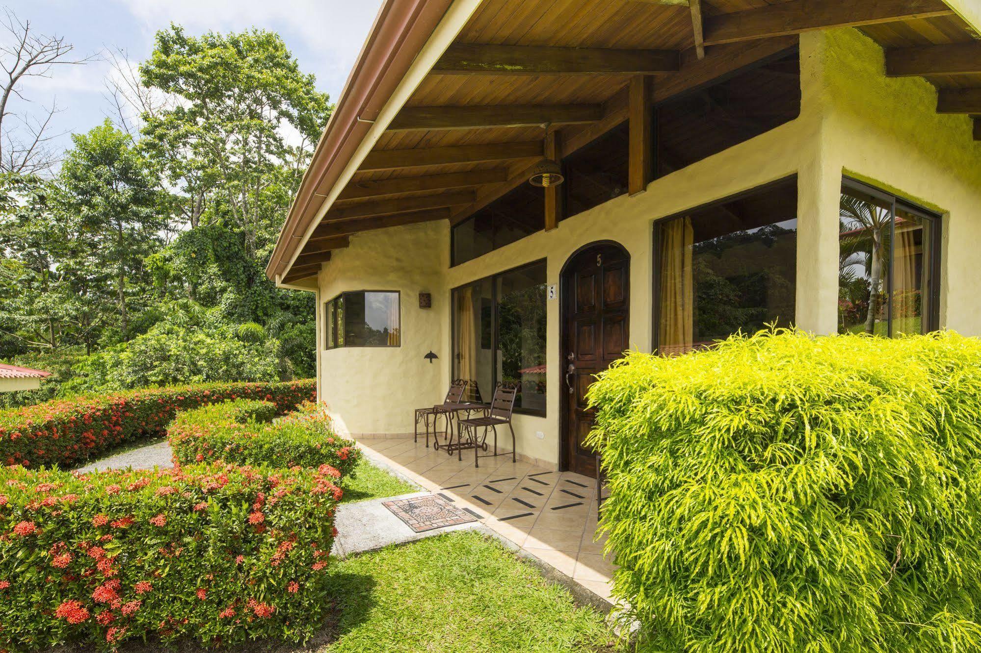 Arenal Volcano Inn Ла Фортуна Экстерьер фото